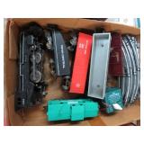 MARX MODEL TRAIN ENGINE & CARS