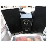 SPEAKERS & AM / FM / CD RADIO