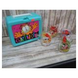 GARFIELD LUNCHBOX & 4 McDONALDS CUPS
