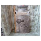 COUNTRY LIVING MILK CAN DECOR