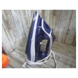 BLACK & DECKER STEAM IRON