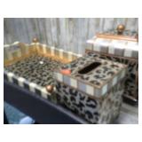 LEOPARD PRINT BATHROOM SET