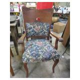 OAK DINING ROOM ARM CHAIR