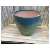 POTTERY PLANTER