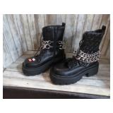GOTH BOOTS -- W 6.5 - 7