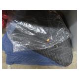2 MOVING BLANKETS