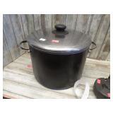 8qt STEW POT