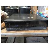 SONY VIDEO & DIGITAL AUDIO VIDEO CASSETTE RECORDER
