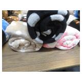 3-- FLEECE THROW BLANKETS