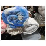 3-- FLEECE THROW BLANKETS