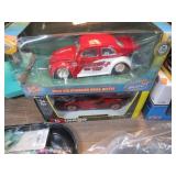 DIECAST VW BEETLE & LAMBORFHINI CARS