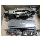 PREWAR LIONEL MODEL TRAIN ENGINE & TENDER