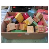 WOODEN ALPHABET / NUMBER & BUILDING BLOCKS