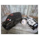RAWLINGS BASEBALL GLOVE