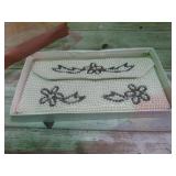 VINTAGE BEADED HAND BAG / PURSE