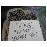 STORAGE TOTE & KING COMFORTER