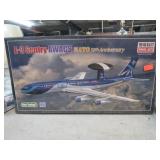 SEALED 1:144  E-3 SENTRY AWACS PLANE MODEL