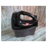 HAND MIXER