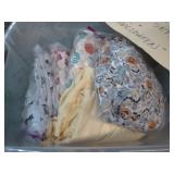 STORAGE TUB W/ FALL & HALLOWEEN KING SHEET SETS