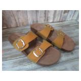 NEW-- TIME AND TRU SANDALS -- 10