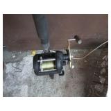 CUSTOM BOAT FISHING ROD & GOLD CUP LEVER WIND REEL