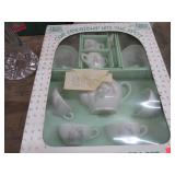 PRECIOUS MOMENTS TEA SET