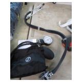 NANUAL BLOOD PRESSURE MONITOR & STETHASCOPE