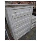 5 DRAWER CHEST OF DRAWERS