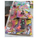 5-- WIND-UP WALKING WIZARD OF OZ FIGURES