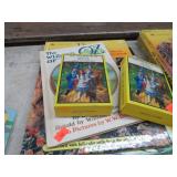 WIZARD OF OZ FRIEZES & BOOKS