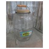 2 1/2gal GLASS PICKLE JAR