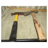 CLAW HAMMER & HATCHET