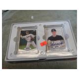2011 BASEBALL CARD SET W/ ONE AUTOGRAPH CARD