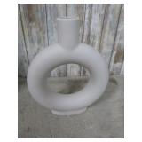 ART POTTERY VASE