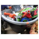 TUB LOT -- PAINTING SUPPLIES