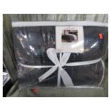 FAUX FUR KING COMFORTER