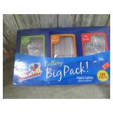 300pc PLASTIC CUTLERY