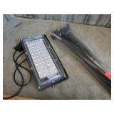 LED PHOTOGRAPHY LIGHT W/ ARM