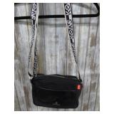 MICHAEL KORS PURSE / SHOULDER BAG