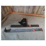 COMBINATION SQUARE & PRY BAR