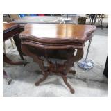 ANTIQUE MAHOGANY FLIP TOP GAME TABLE