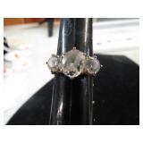 STERLING SILVER RING W/ STONES -- 5.7gms - SZ 8.5