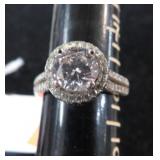 STERLING SILVER RING W/ STONE -- 5.5gms - SZ 8