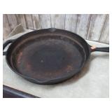 12" CAST IRON SKILLET