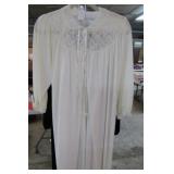 1964 WHITE NEGLIGEE