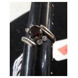 STERLING SILVER RING W/ STONE -- 3gms
