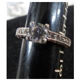 STERLING SILVER RING W/ STONES -- 3gms - 7 1/2
