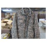 CAMO FIELD JACKET -- L / SHORT -- NO LINER