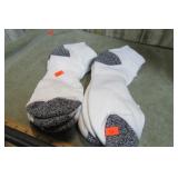 6 PAIR-- ANKLE SOCKS