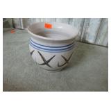 POTTERY PLANTER